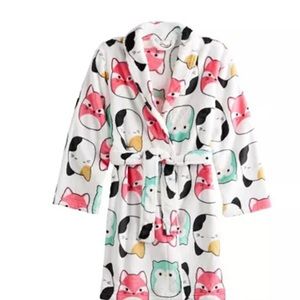 Squishmallow Robe Size 8 NWT